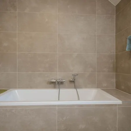 Bed & Breakfast Craywinckelhof Streekbelevingscentrum 4*